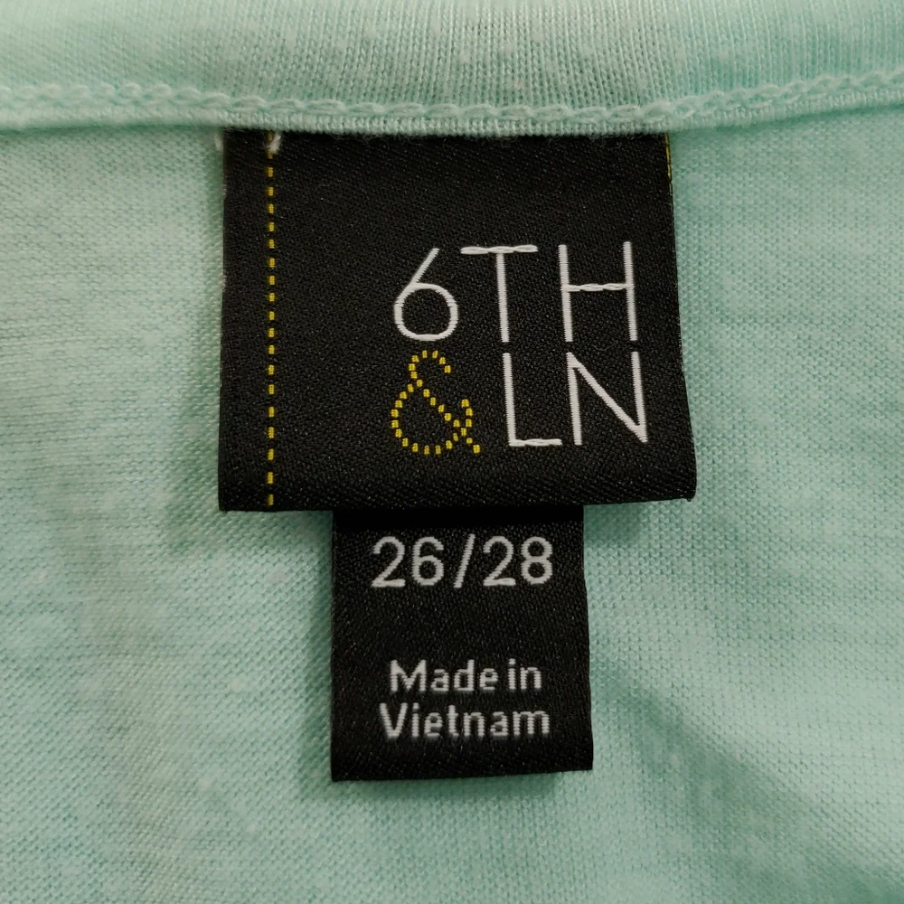 6th & Lane by Lane Bryant Asymmetric Top - Picture 11 of 13